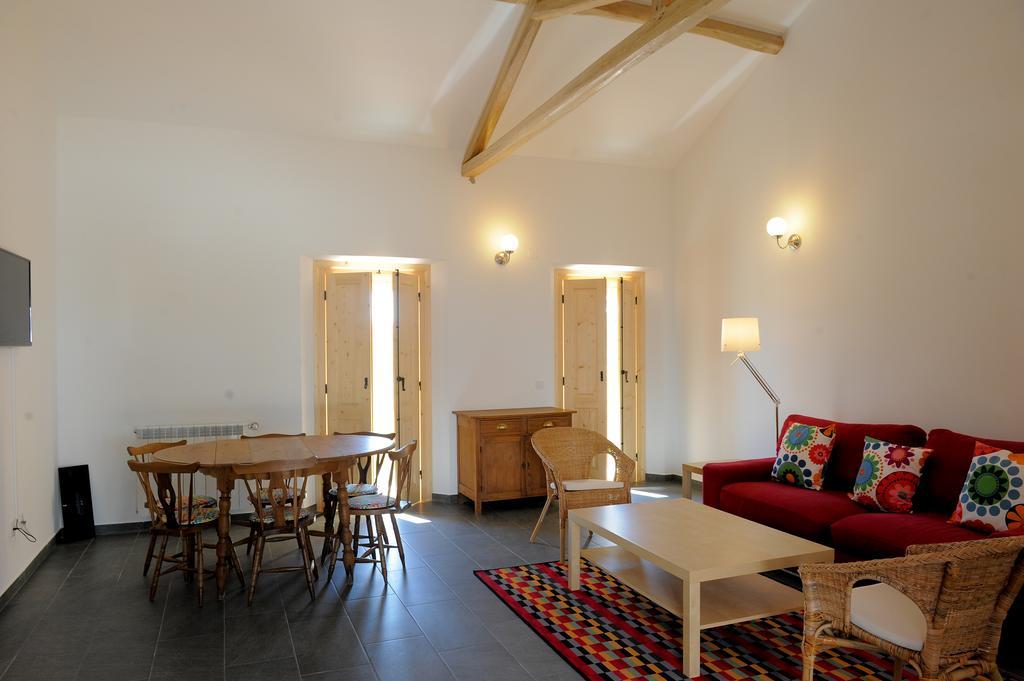 Casa Das Rendufas- Turismo Rural Com Figos Rendufas da Estrada エクステリア 写真